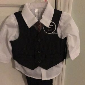 0-3M dressy set